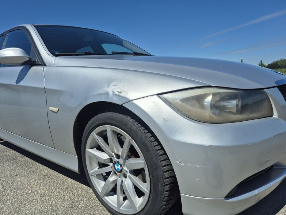 BMW serii 3 E90 Sedan