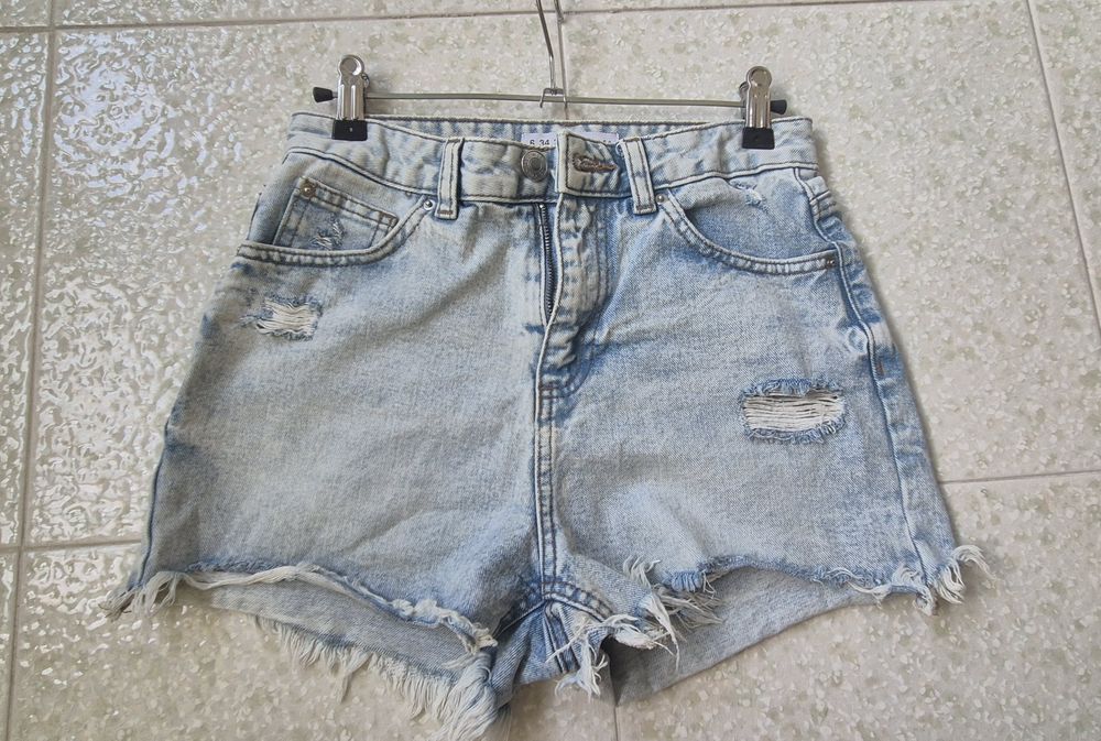 Calções de ganga Primark Denim tamanho 34 com Defeito