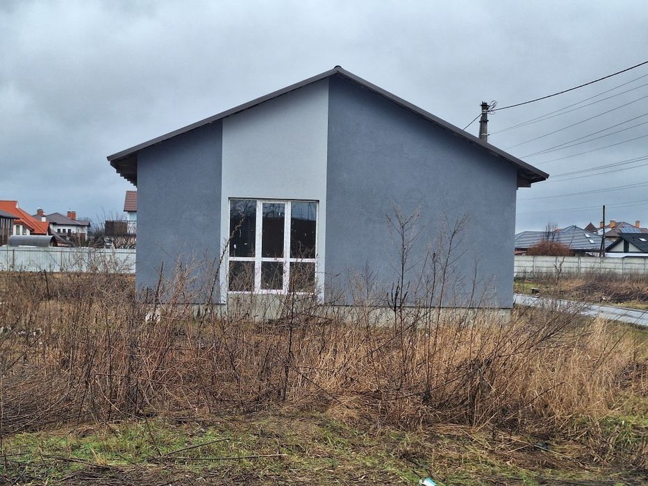 Будинок 80 м + 4 сотки +10 кВт Е ЕНЕРГІЇ  у Щасливому на Молодіжній