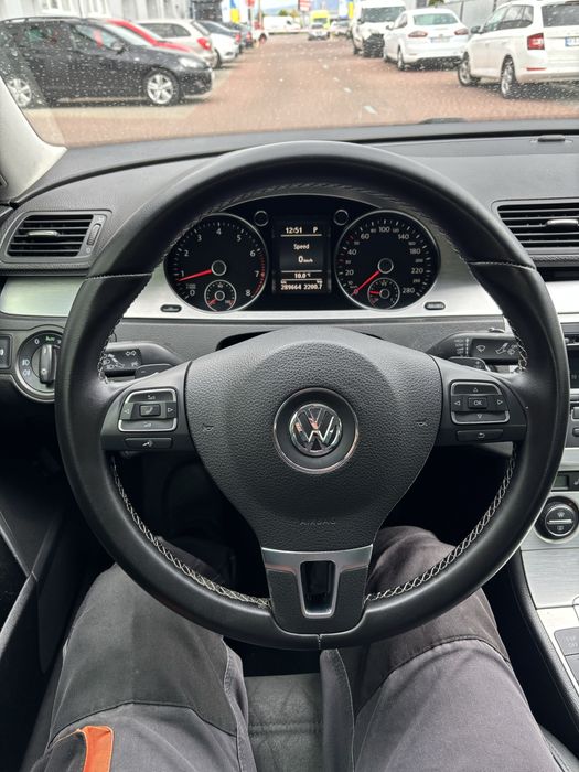 Продам пасат б-6 3,2 FSI на автоматі