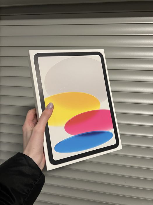 NEW IPad 11 128Gb Wi-Fi+LTE Silver