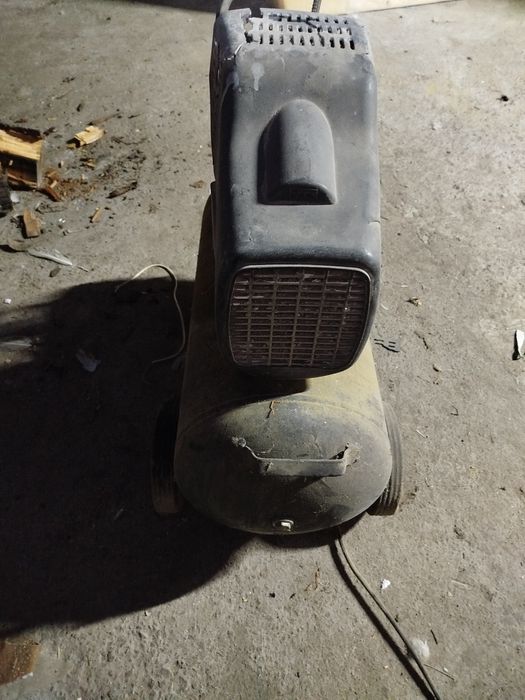 Компресор повітряний 50 л.б.у