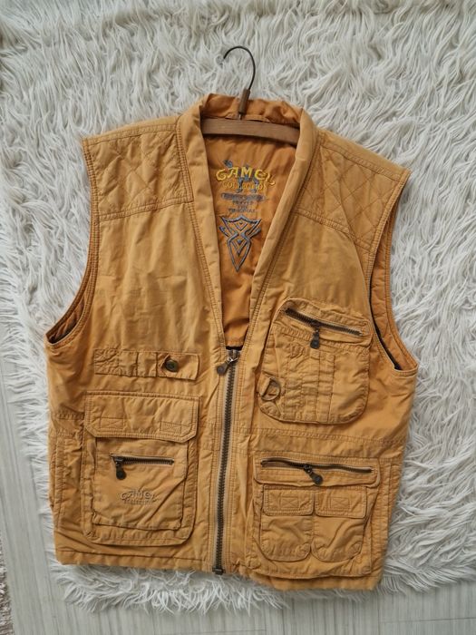 Ekskluzywny bezrękawnik Camel Active