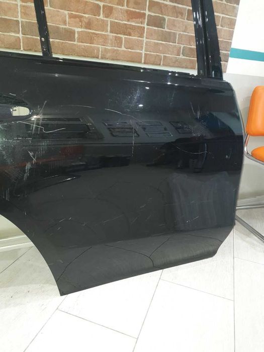 Двері голі задні праві Mercedes GLE W167