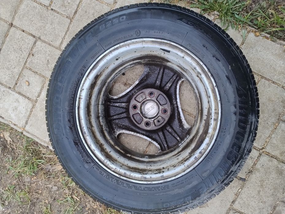 Продам шини   r14