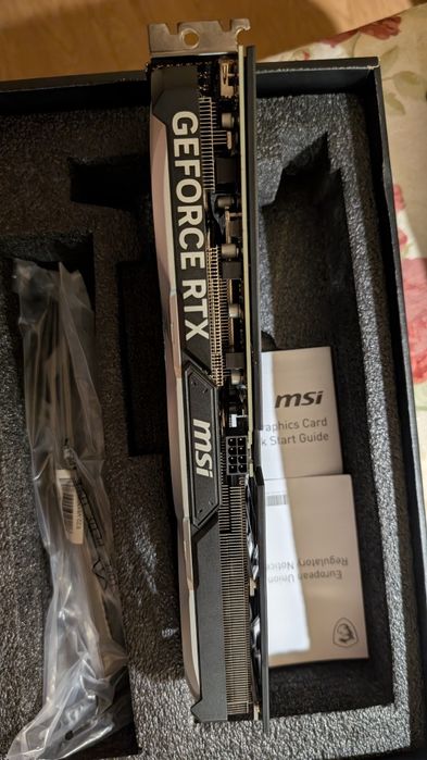 Karta graficzna MSI GeForce RTX 4070 TI VENTUS 3X 12GB OC uszkodzona