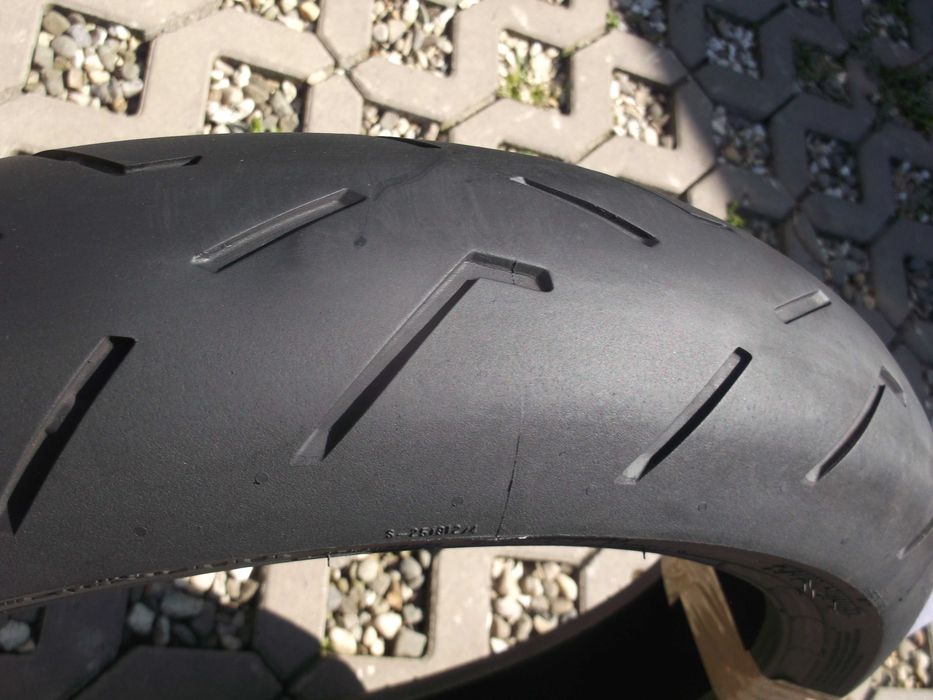 opona 120/70ZR17 Continental Conti Sport Attack 4 dot0323 2,7mm r17