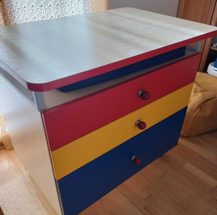 TATI per crescere-Cómoda muda fraldas + Bengaleiro(Fabrico taliano)