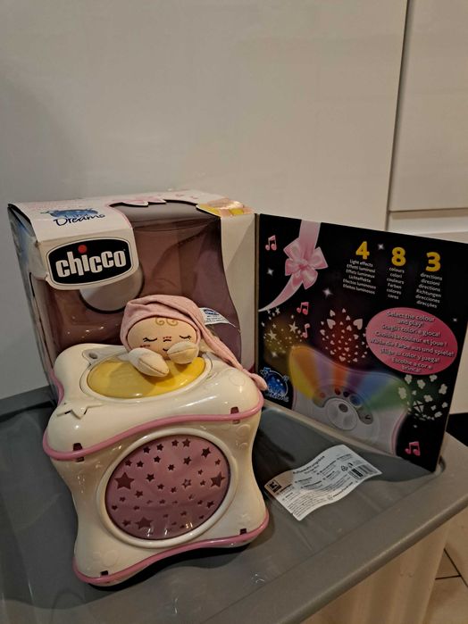 Chicco projektor pozytywka lampka, z oryginalnym pudełkiem.