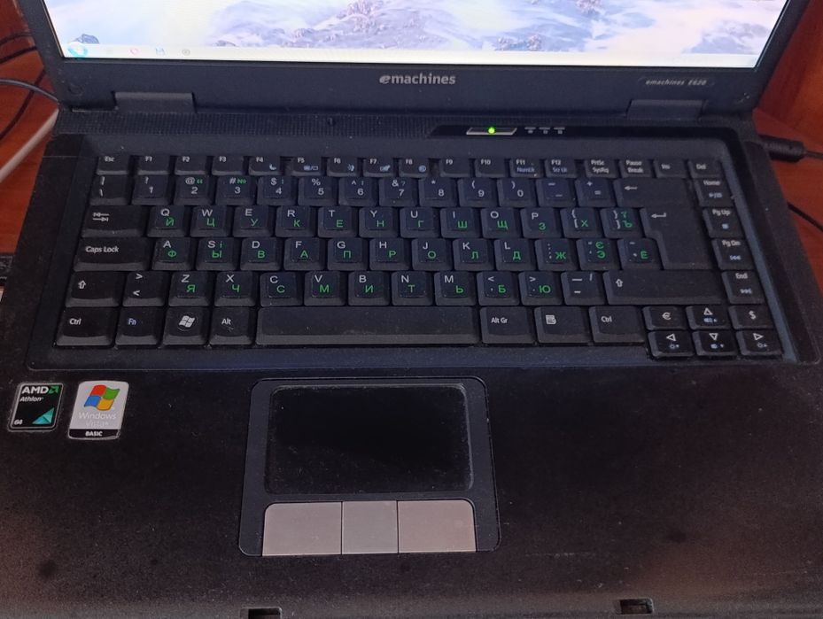 продам ноутбук eMachines e620