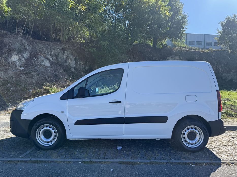 Citroën Berlingo 1.6 HDi 90cv | 2016 | 138.000 km | Distribuição + Embraiagem Nova