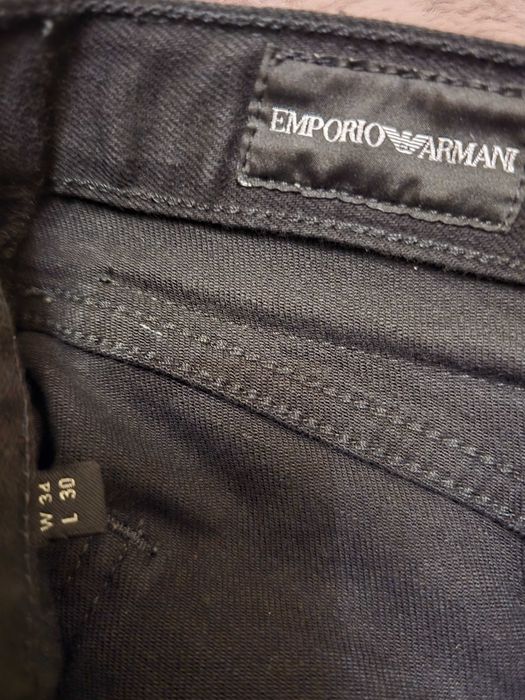 продам оригінальні джинси Armani