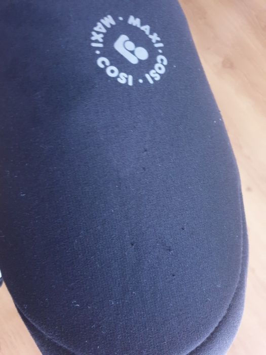 Fotelik samochodowy maxi cosi Pro2 z bazą