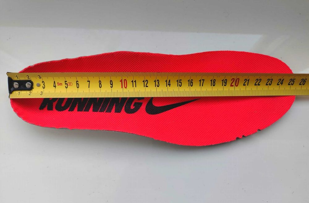 Жіночі кросівки Nike