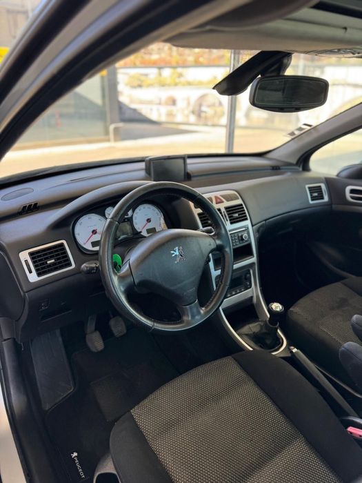Peugeot 307 SW 1.6 HDI - 7Lugares