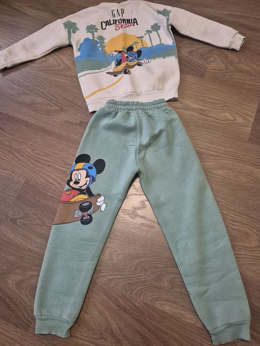 Костюм  спортивний Gap