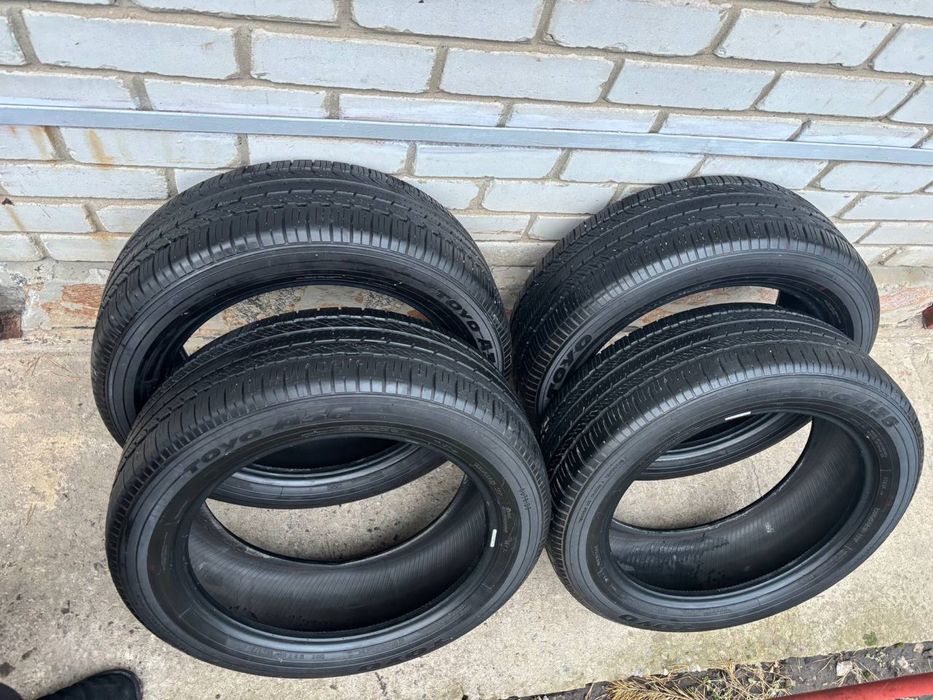 225 55 19 шины Toyo A36 24 год! Идеальное состояние!
