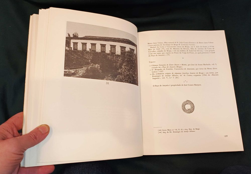 Livro Pedras Armas e Armas Tumulares Braga Vol II