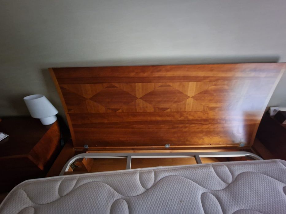 Cama e meses de cabeceira