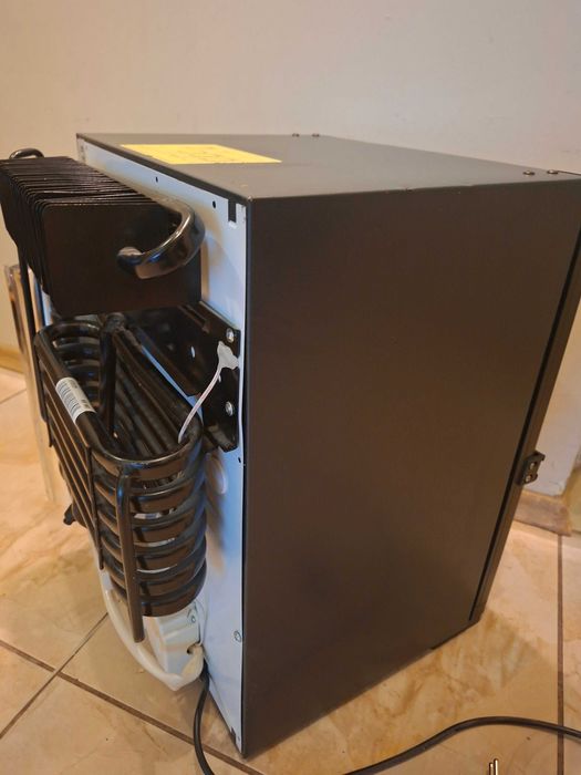 lodówka absorpcyjna mała ,Dometic 230V