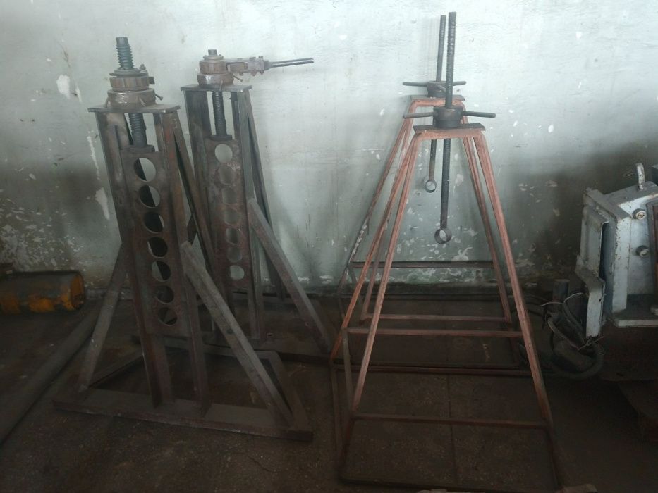 Прокат аренда домкрат кабельный, бункер для бетона