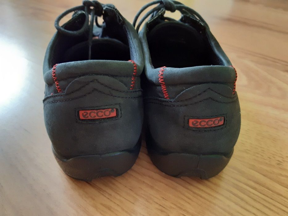 czarne buty ECCO rozm 37 stan bardzo dobry
