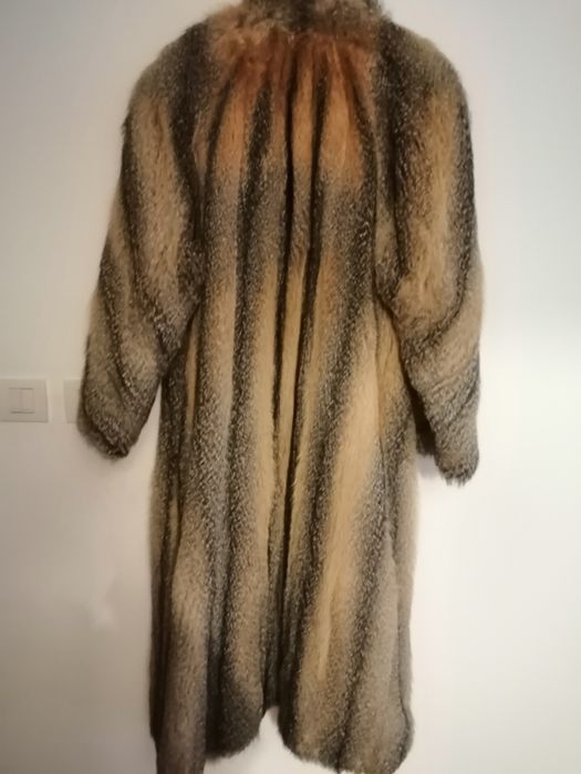 Casaco de peles de raposa do Canadá  verdadeiro