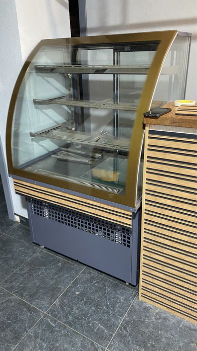 Оренда двох приміщення під магазин/кафе/пекарню/офіс/виробництво