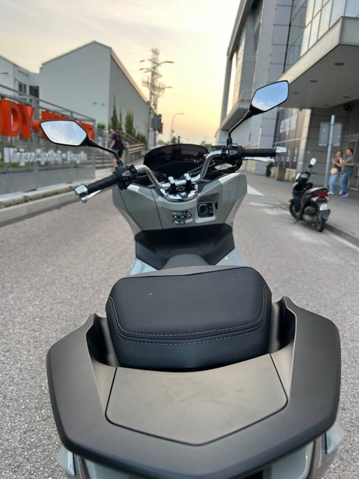 Wynajem skutera NOWY - 0 km / Moto Scooter for Rent NEW Honda / PCX / Vision / SH