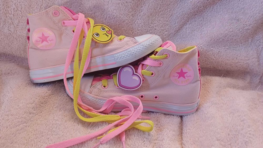 Trampki młodzieżowe CONVERSW ALL STARS EUR 34 żółto różowe
