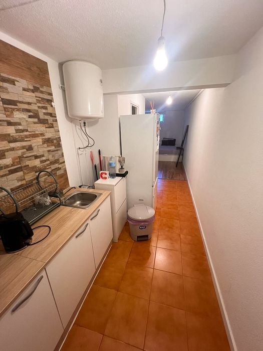 T0 para aluguer - S. Domingos de Rana/Tires