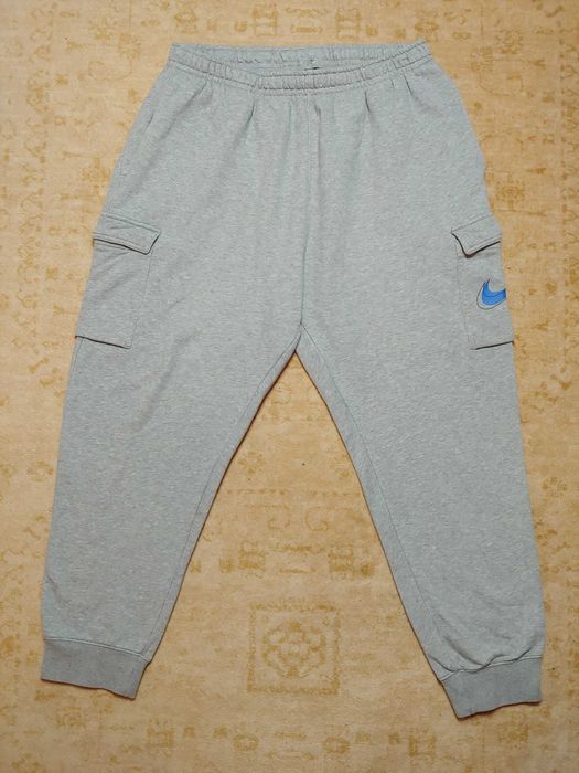 Męskie spodnie dresowe Nike NSW Fleece Cargo - XXL