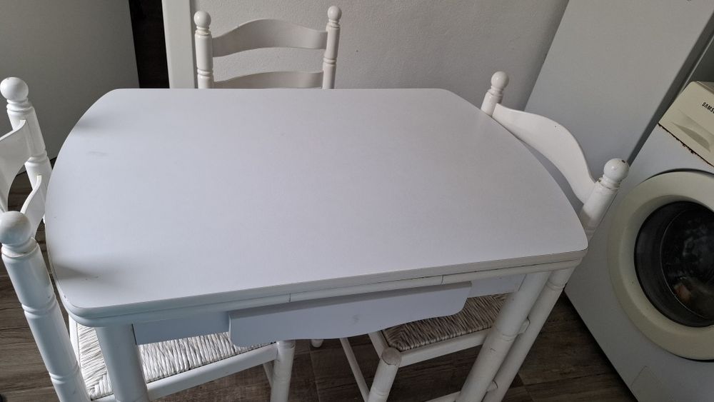 Messa  com 3 cadeiras