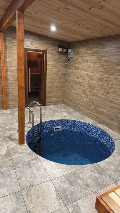 Подобова оренда будинку з басейном. Чан. Сауна. Посуточная аренда дома