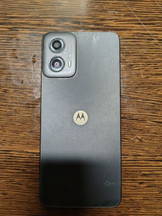 Motorola G34 5G.