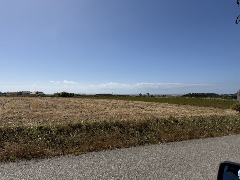 Terreno Fetais (Atouguia da Baleia)