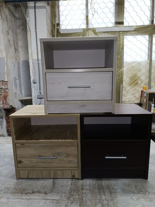 Тумби приліжкові.