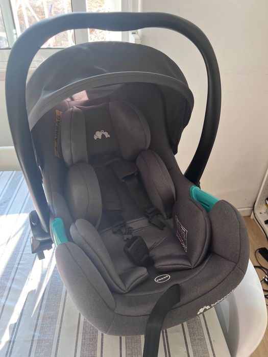 Carrinho de bebê e Bumbo