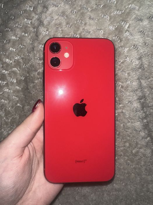 Iphone 11 red, айфон 11 червоний