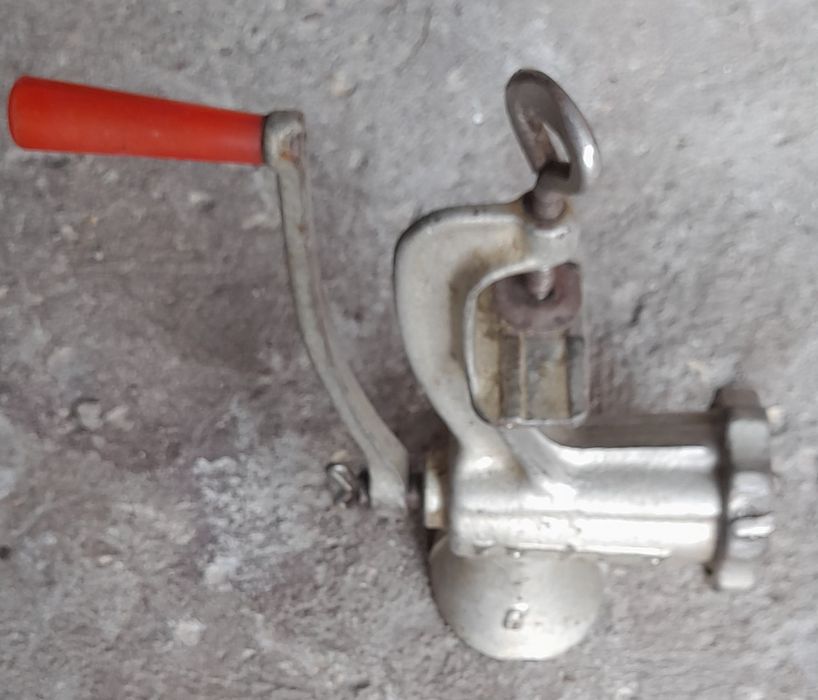 Maszynka do mielenia mięsa nr 8