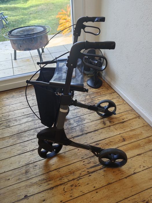 Sprzedam chodzik ortopedyczny