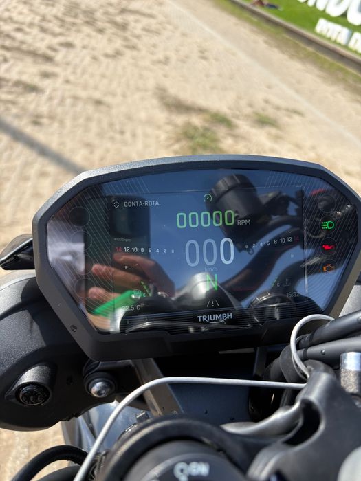 Triumph Street triple 765 rs 2024 Phanton Black, SC Project