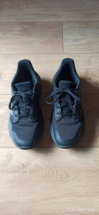 Buty sportowe Adidasa rozmiar 40