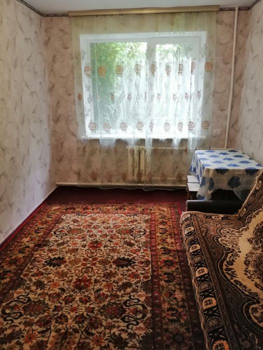 Продаж 2-х кімнат в гуртожитку