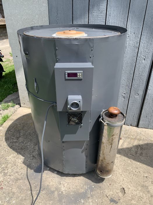 Коптильна камера 200л