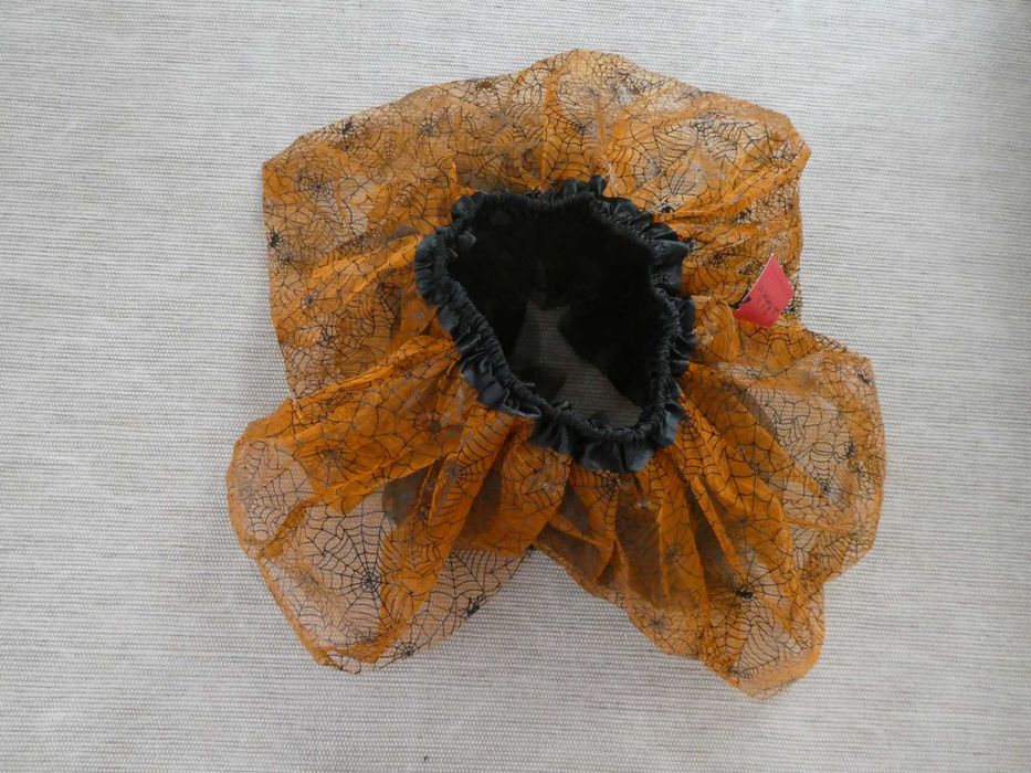 Saia Halloween - Tule Laranja c/ Aranhas | Cetim Preto | T. Único