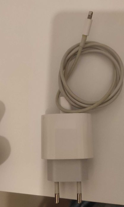 Carregador e cabo Apple 20w