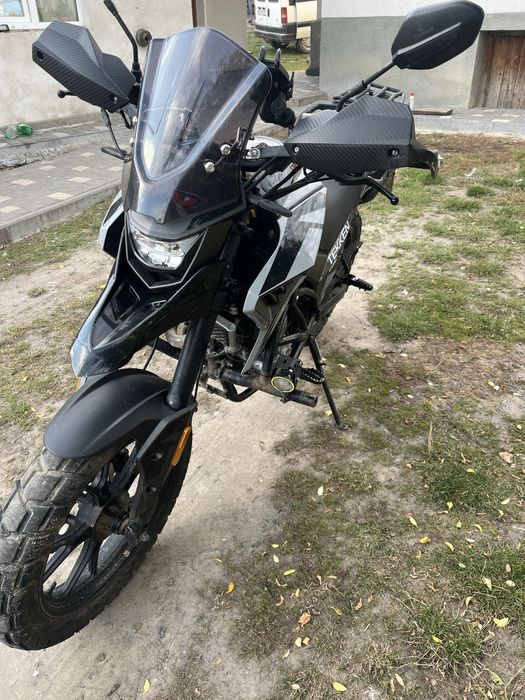 текен 300 2025 року