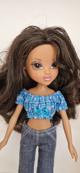 Lalka Bratz Girlz Yasmine 2009 MGA 0214