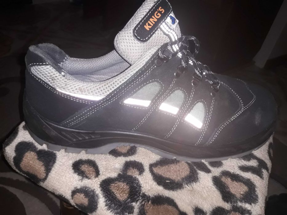 Взуття чоловіче робоче